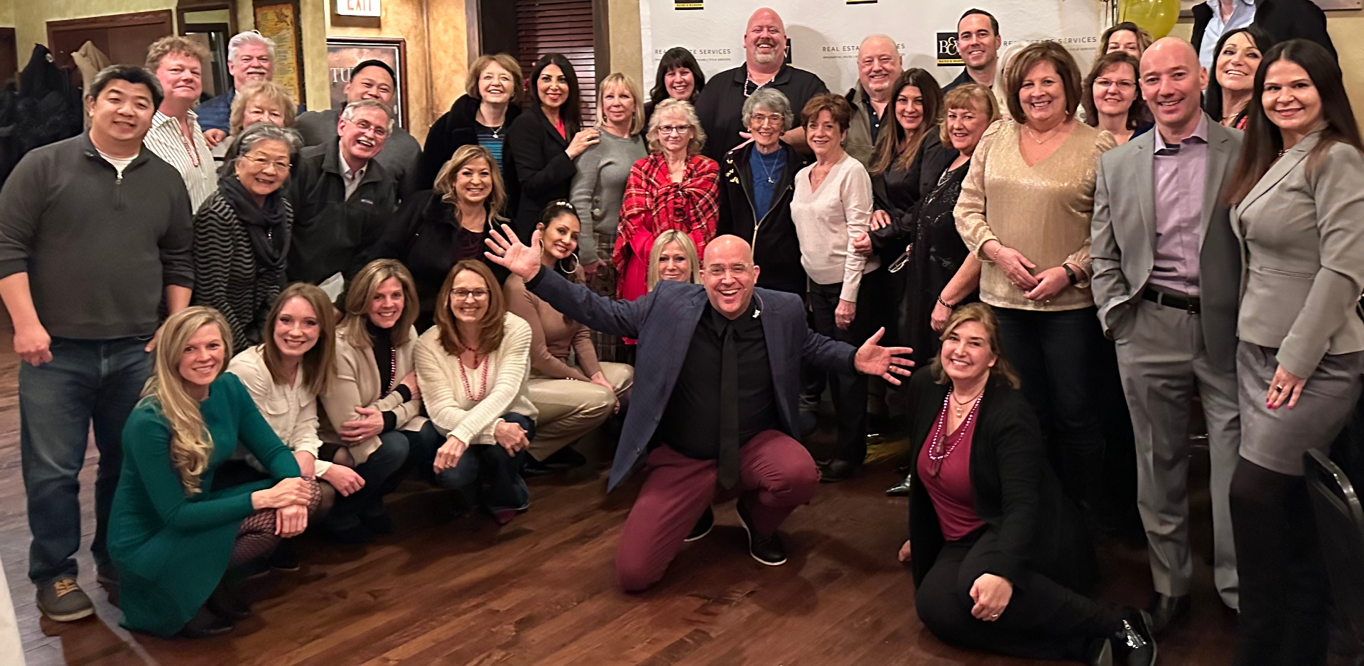 Photo with a corporate team